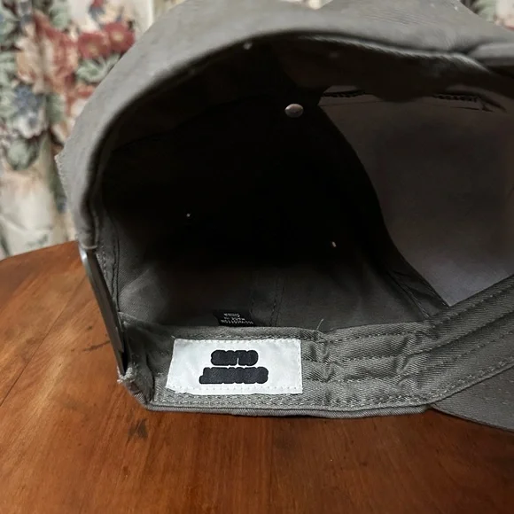 Market Studios “Chanel” Gray Snapback Hat - Picture 3 of 3